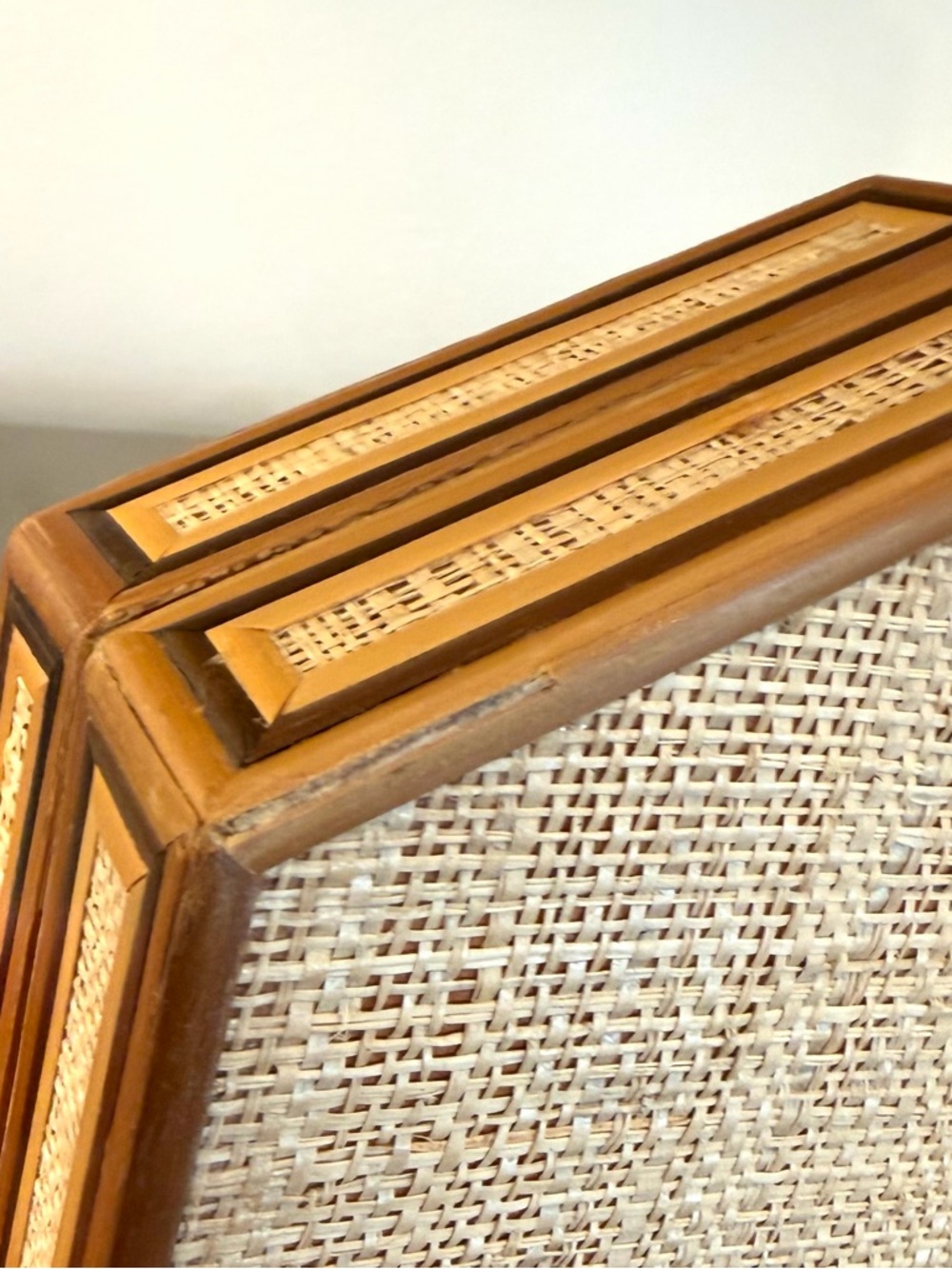 Vintage Rattan Trinket Box Woven Bamboo Hexagonal Handmade Asian Jewelry Case - Picture 8 of 10